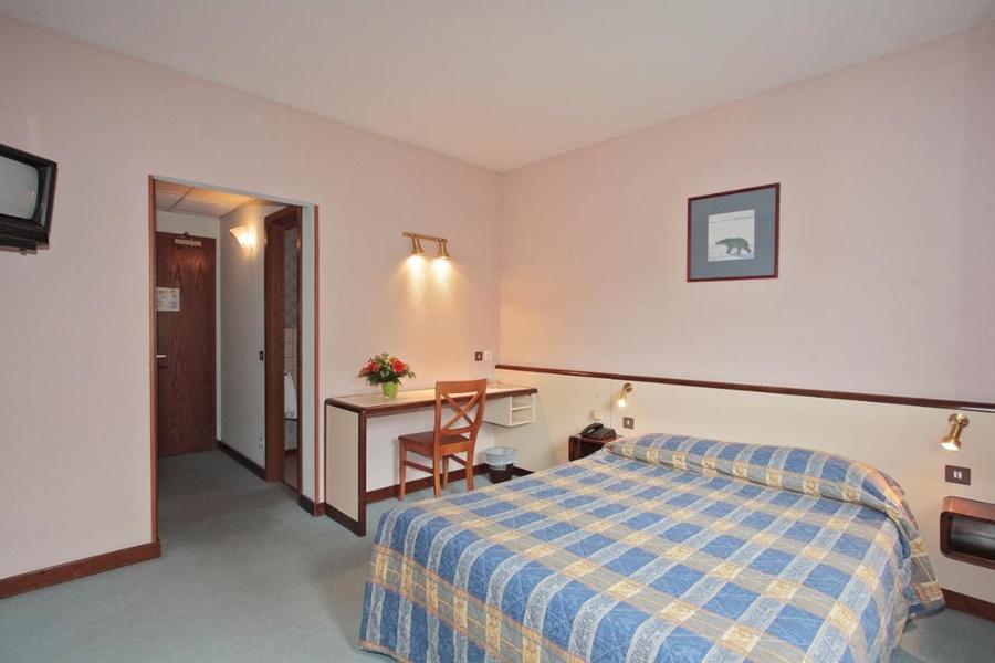 Hotel L'Ours De มุตซิก ภายนอก รูปภาพ