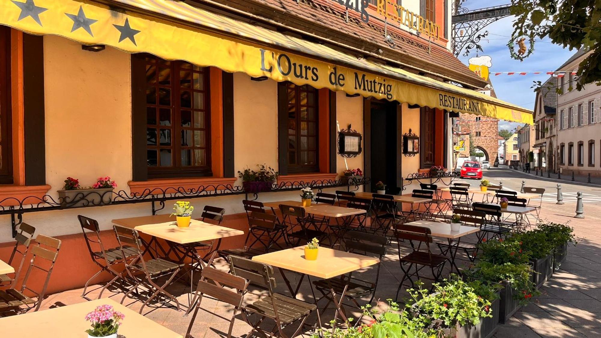 Hotel L'Ours De มุตซิก ภายนอก รูปภาพ